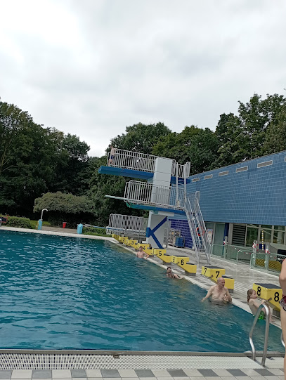 AF1QipOyx8H0FYEL7jFWzGXIc0vCCUj1I3bfwFY129FSw408 h541 k no