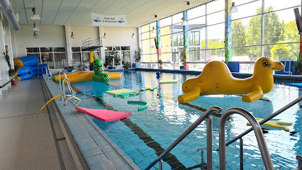 Hallenbad Aqua Fit - Kastellaun 1 AF1QipMpc3QfJmd lLbaiDnmB8FAAt 1P6qqM1MGWqCNw426 h240 k no
