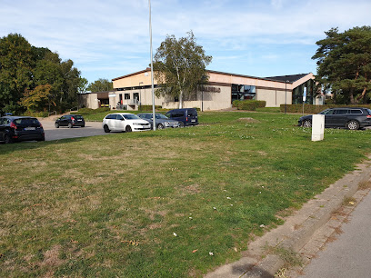 Hallenbad Rinteln - Rinteln 1 AF1QipOMLNp2aAnbV5wDZZVdEk8TtrPKrs8xk8buVoHGw408 h306 k no