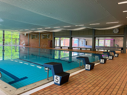 Hallenbad Wiedenbrück - Rheda-Wiedenbrück 1 AF1QipNw4qT6O9eaWxPQCNNe Cfj1K BJnH6eRWm1Ay6w408 h306 k no