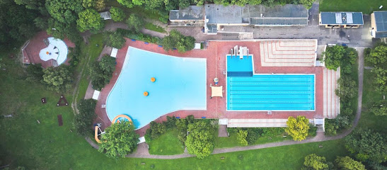 Sommerbad am Insulaner - Berliner Bäder - Berlin 1 AF1QipMo8XNPbUecjE wP9EWZ kI662 eH Bf6eUVN1ww547 h240 k no